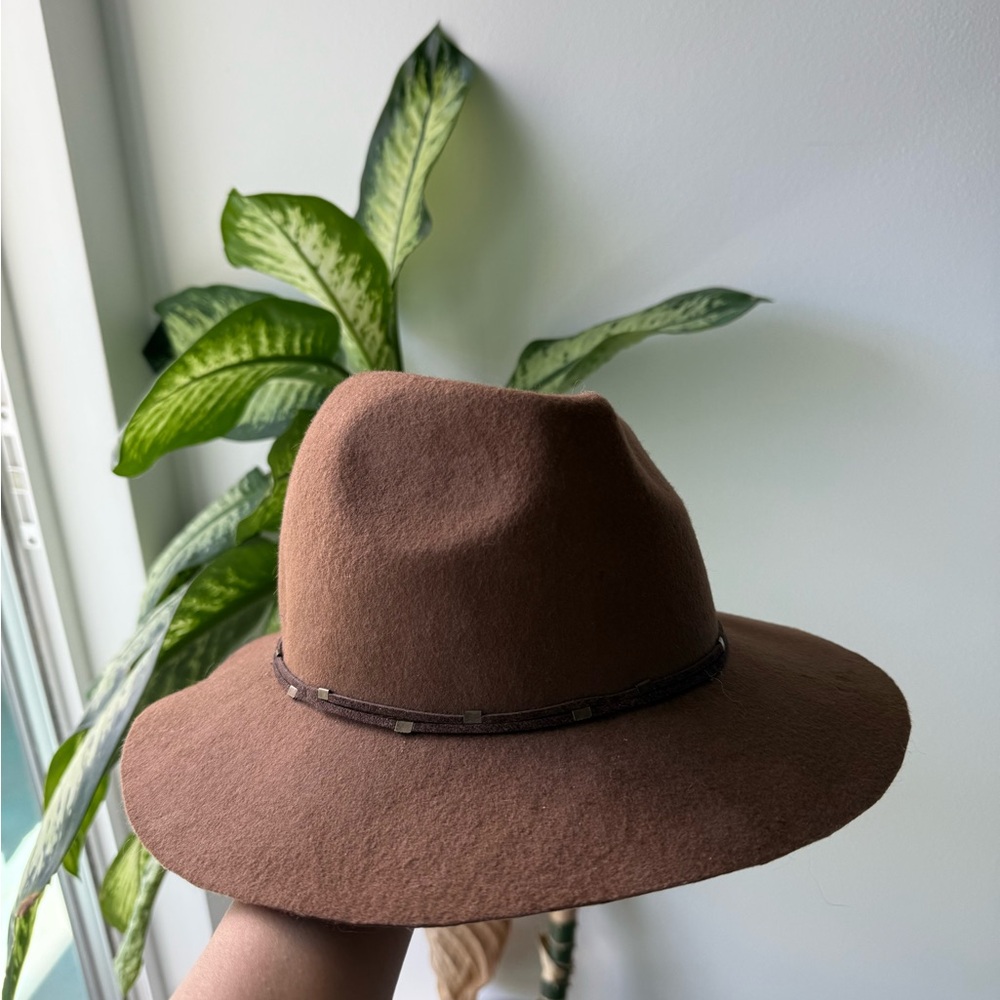 Nine West wool brown hat